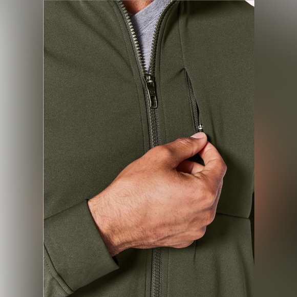 DISCOUNTED Lululemon Sojourn Jacket Dark Olive | Fall | Activewear | Workout - Picture 4 of 12